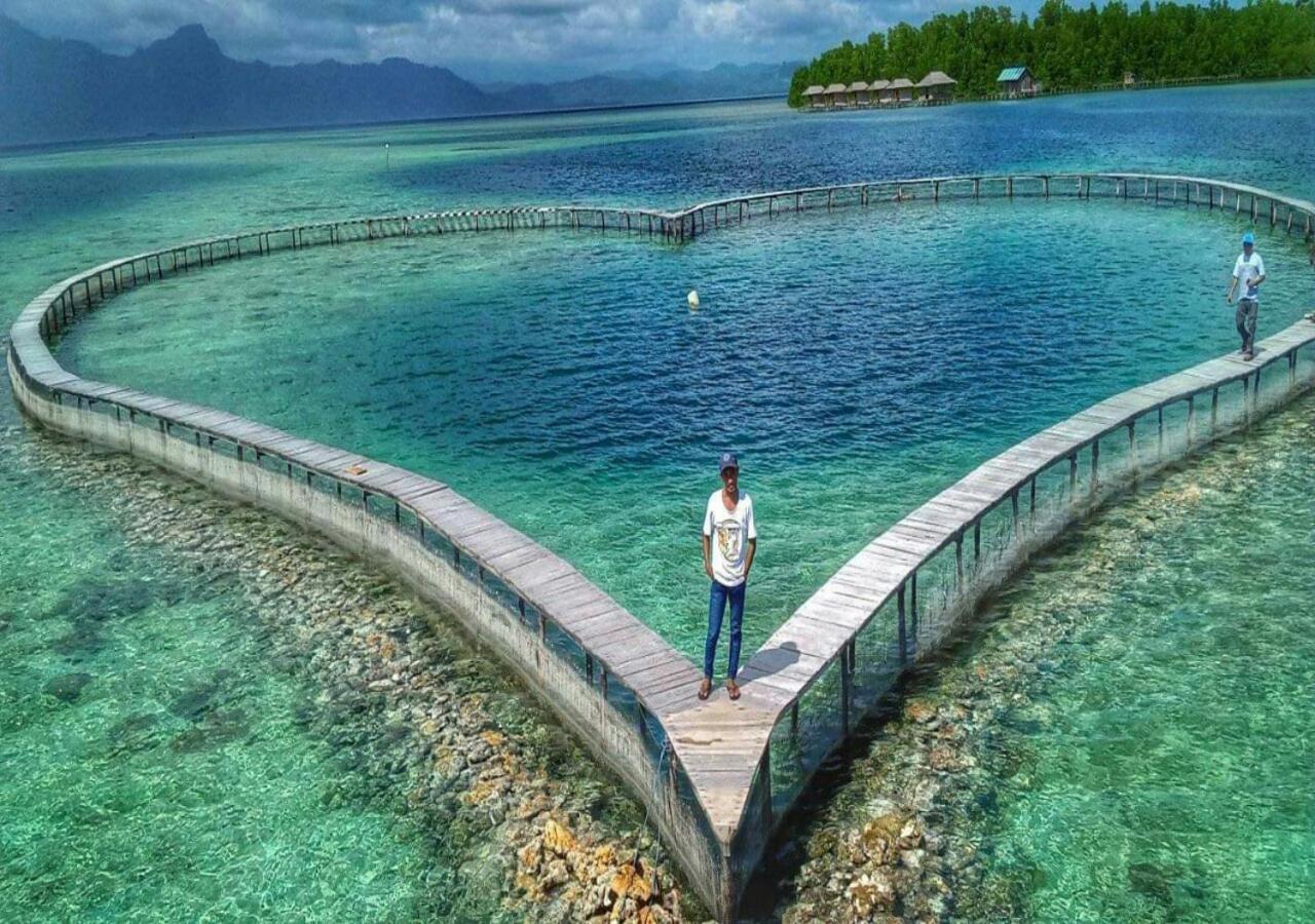 Nusa Nalan Beach Resort Rumah Olat Esterno foto